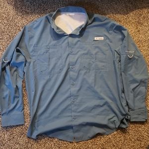 Columbia PFG longsleeve shirt